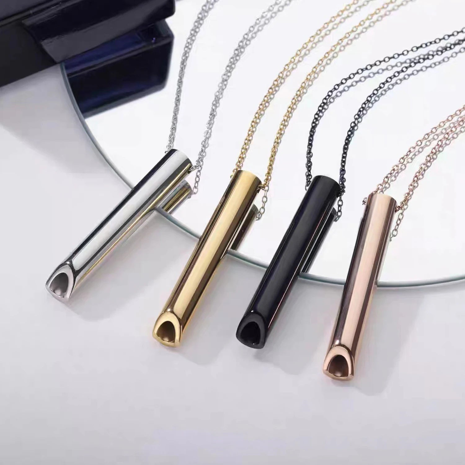 Stainless Steel Breathing Necklace – Breathwork & Anti-Smoking Mindfulness Tool