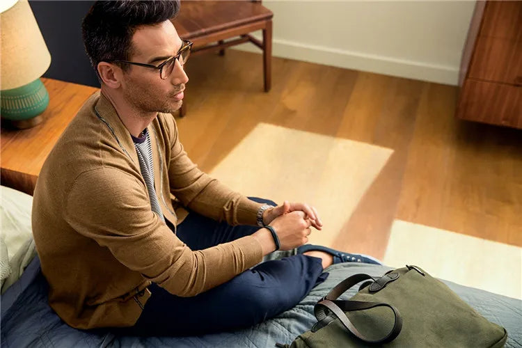 Fitbit Flex 2 Smart Fitness Tracker – Sleep Monitor, Waterproof, Alarm Clock & Bluetooth Alerts
