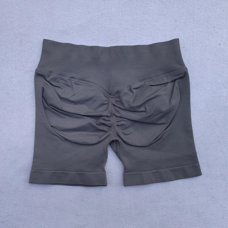 4.5" Seamless Ribbed Yoga Shorts – Scrunch Bum Booty Lifting Gym & Running Shorts for Women