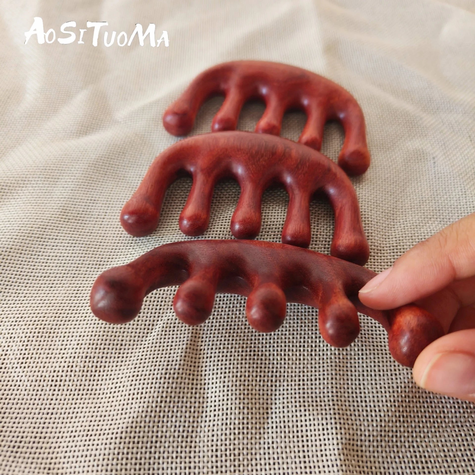 Sandalwood Meridian Massage Comb – Five-Tooth Wooden Therapy Tool