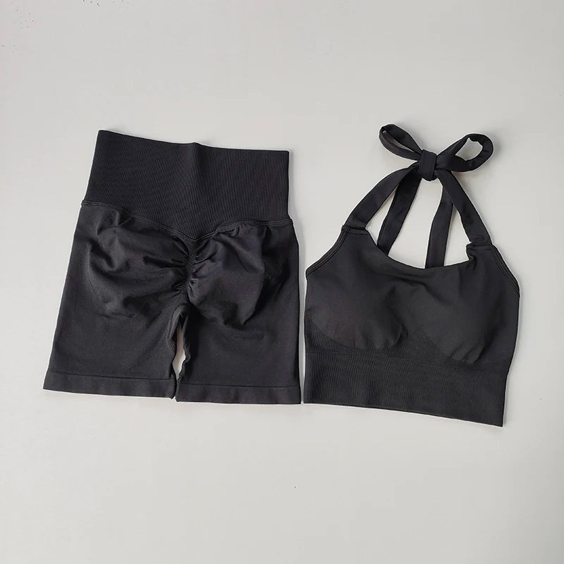 Peach Hip Lifting Sports Set – Neck-Hanging Shockproof Bra & Quick-Dry Shorts for Gym, Running, and Yoga