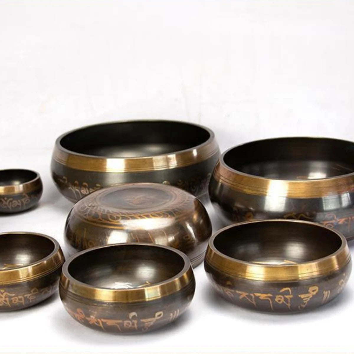 Tibetan Singing Bowl Set – 8.5 to 20cm Scripture Bowls for Meditation & Chakra Healing